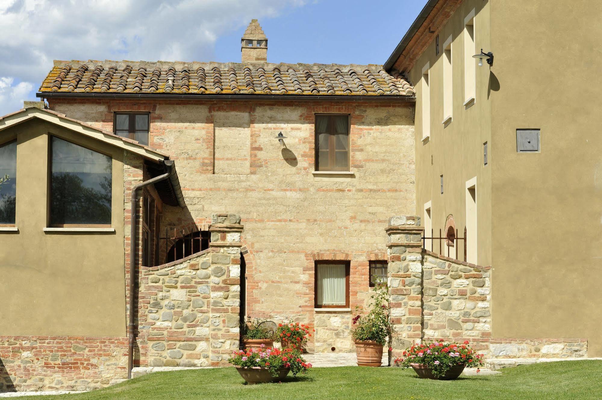Agriturismo La Lodola Кастельнуово-Берарденга Экстерьер фото
