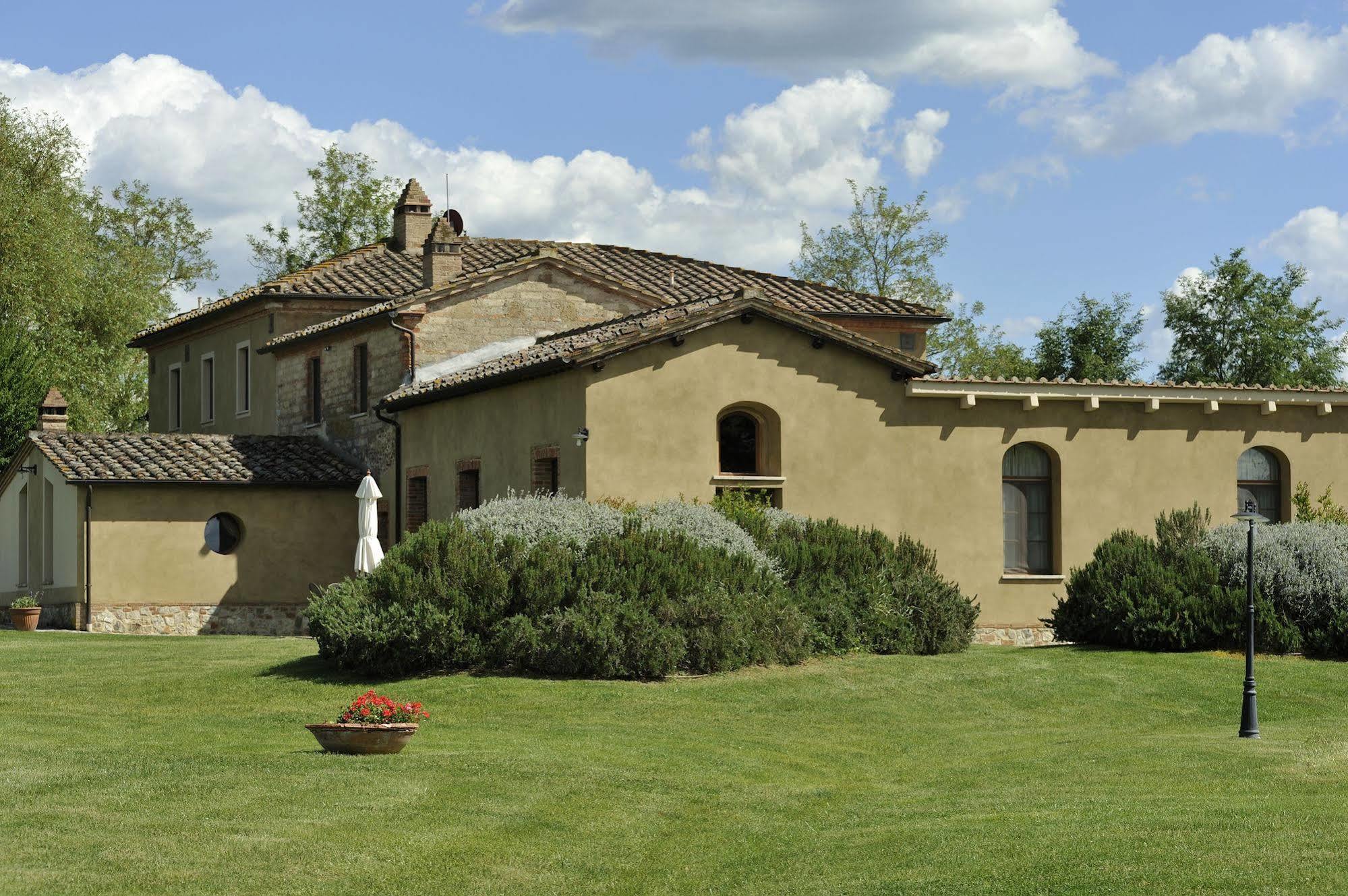 Agriturismo La Lodola Кастельнуово-Берарденга Экстерьер фото